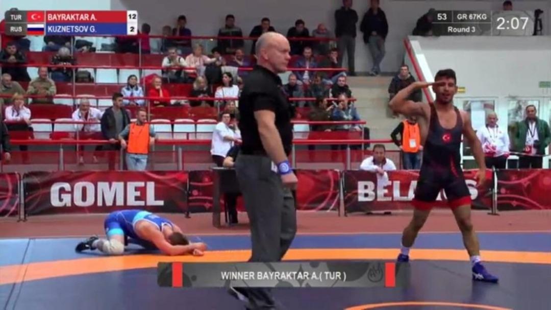 Meram Belediyesporlu g&uuml;reş&ccedil;i T&uuml;rkiye&rsquo;ye ikinci bir bayram sevinci yaşattı