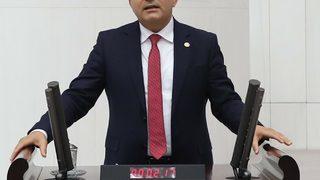 CHP İzmir Milletvekili Mahir Polat trafik kazası geçirdi