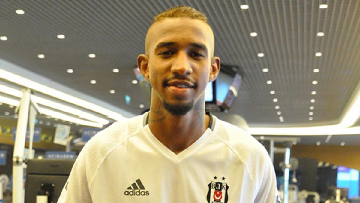Anderson Talisca, &Ccedil;in'de kriz &ccedil;ıkarttı