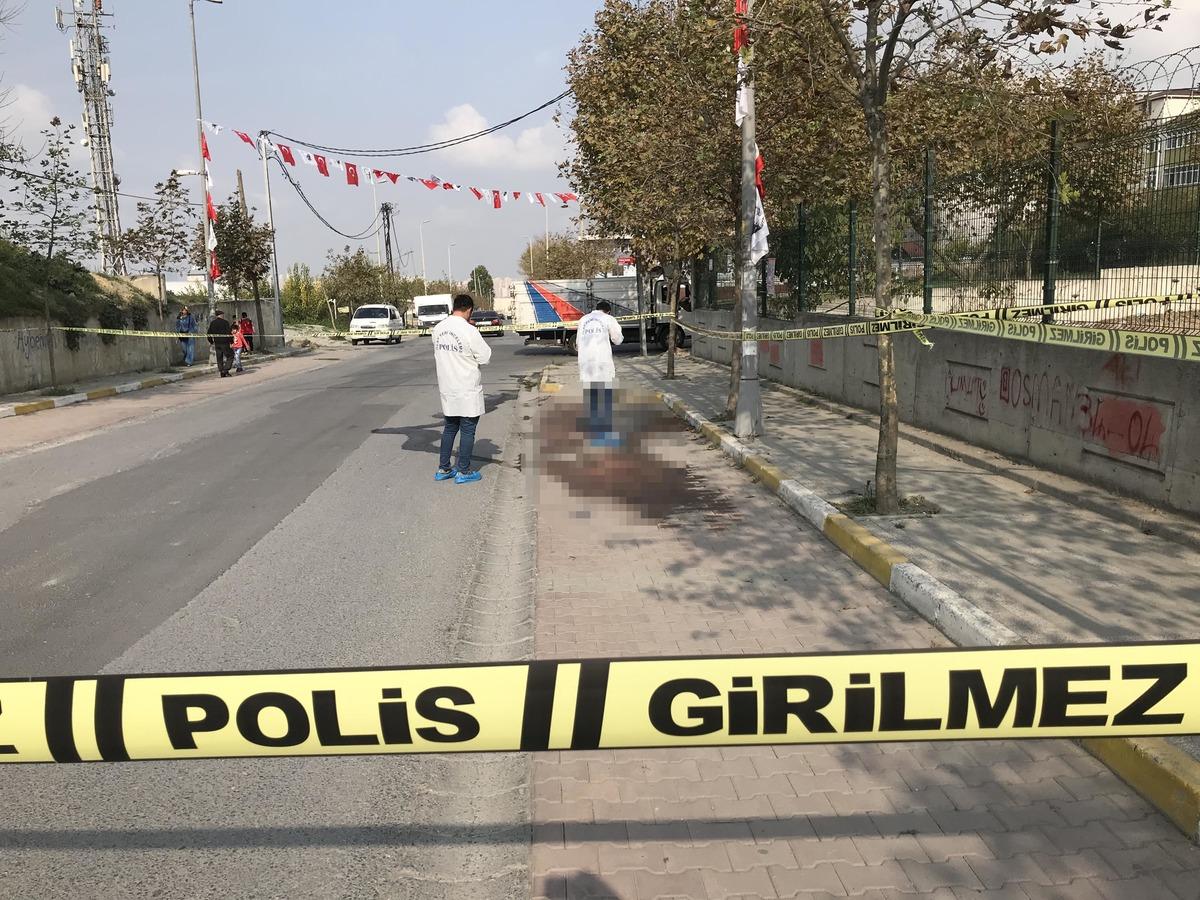 İstanbul Avcılar'da vincin sepetinden d&uuml;şen iş&ccedil;i &ouml;ld&uuml;
