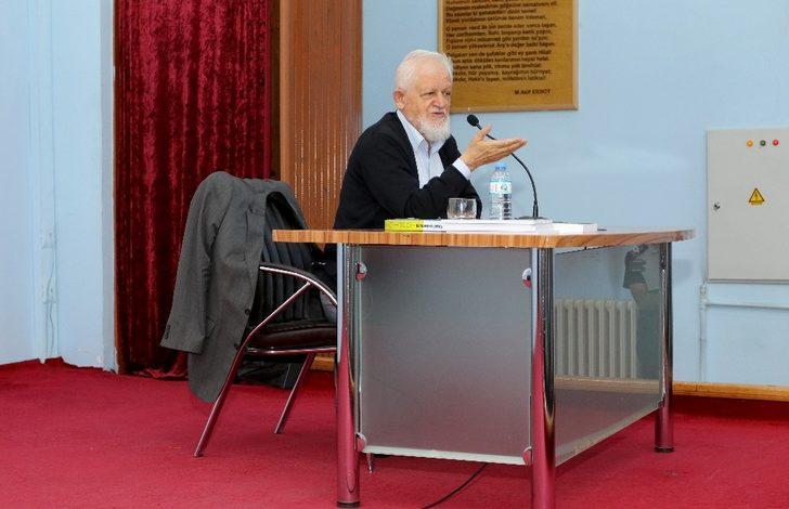 Ağrı’da ‘Bilimlerin Işığında Yaratılış ve Yaratıcıyı Anlama’ konferansı G3