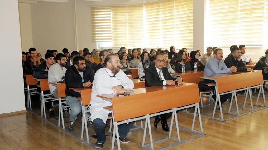 DÜ’de sivil savunma konferansı düzenlendi