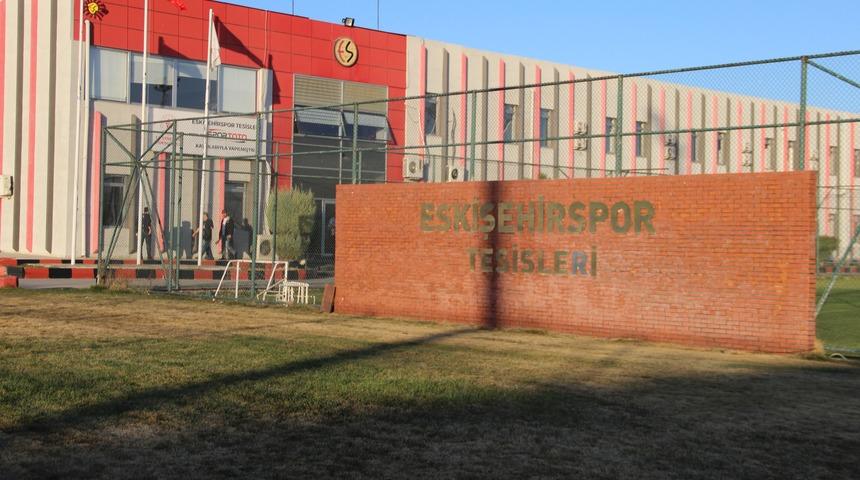 Futbolcular idmana &ccedil;ıkmadı! 'Har&ccedil;lığımız yok'