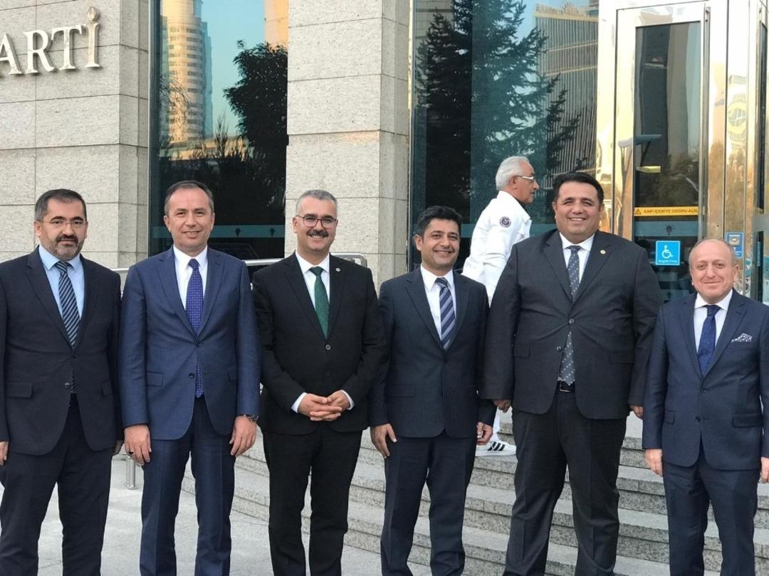 AK Partili başkanlar değerlendirme toplantısında bir araya geldi