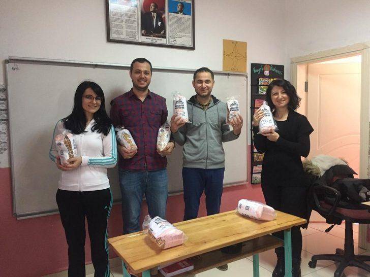 Aşıklılı çocuklar leblebi ile tanıştı G2