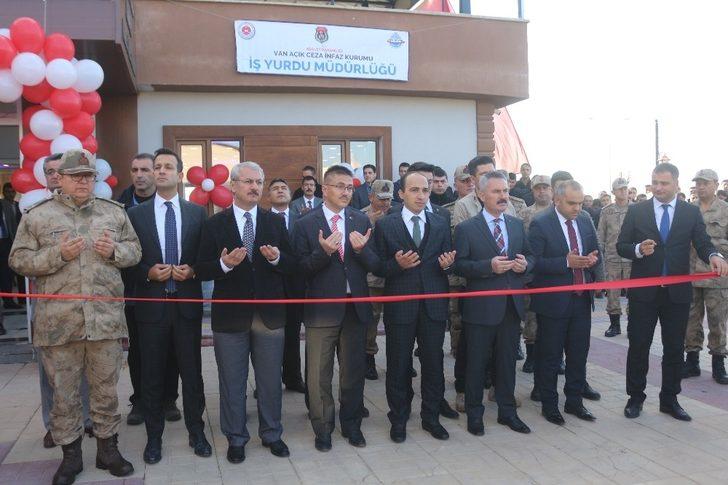 Van’da açık cezaevinde restoran ve kafe açıldı G4