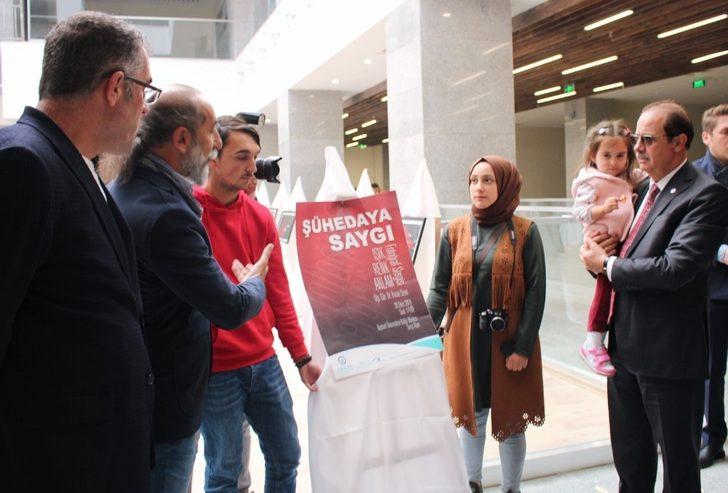 İstiklal Marşı mısraları ‘Şühedaya Saygı’ için bayrak fotoğraflarıyla buluştu G5