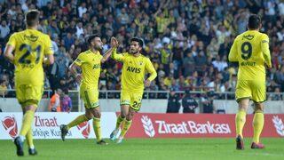 Fenerbahçeli oyuncular Tarsus İdmanyurdu galibiyetini değerlendirdi