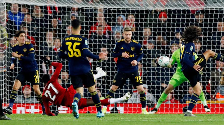 Liverpool - Arsenal maçı adeta nefes kesti