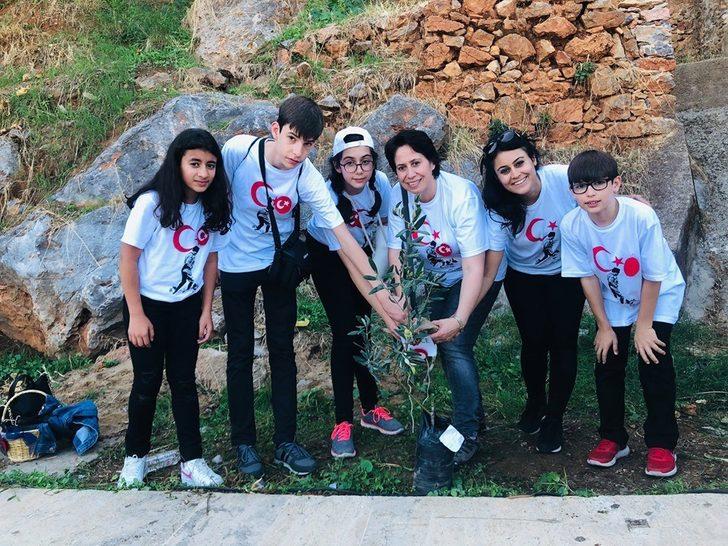 Düzce’nin tatlarını ve kokularını Antalya’da tanıttılar G2