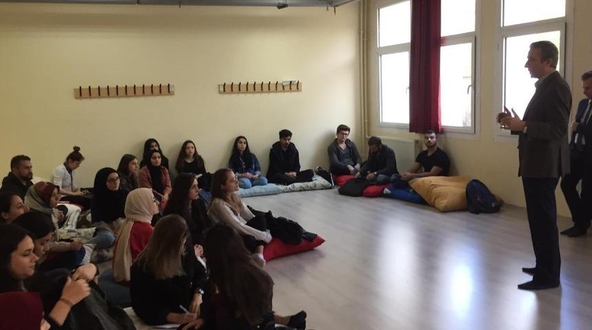 Düzce Üniversitesinde farkındalık eğitimi