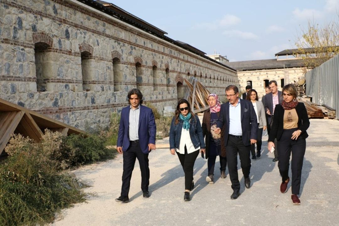 Rami Kışlası&rsquo;nda ikinci etapta &ccedil;alışmalarının y&uuml;zde 80&rsquo;den fazlası tamamlandı