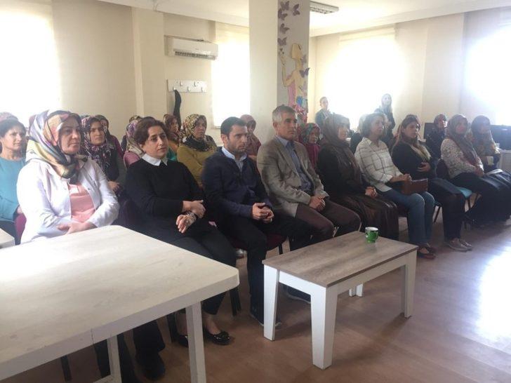 Adıyaman Belediyesi kursiyerlerine yönelik eğitimler sürüyor G3