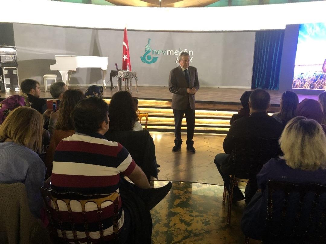 Psikolog Prof. Dr. Acar Baltaş, &Uuml;sk&uuml;dar Nevmekan Sahil&rsquo;de seminer verdi