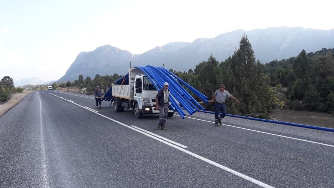 İbradı&rsquo;ya i&ccedil;me suyu hattı d&ouml;şeniyor