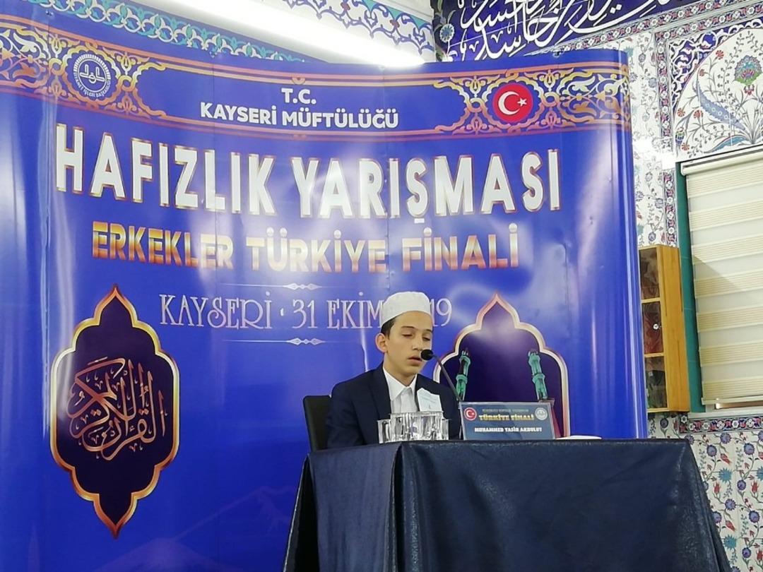 &lsquo;T&uuml;rkiye Erkekler Hafızlık Yarışması&rsquo; finali Kayseri&rsquo;de Başladı