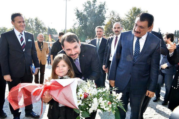 Bakan Albayrak, Malatya Büyükşehir Belediyesini  ziyaret etti G3