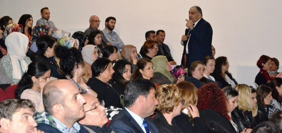 Milli Eğitim Bakanlığı Daire Başkanı &Ouml;zt&uuml;rk: