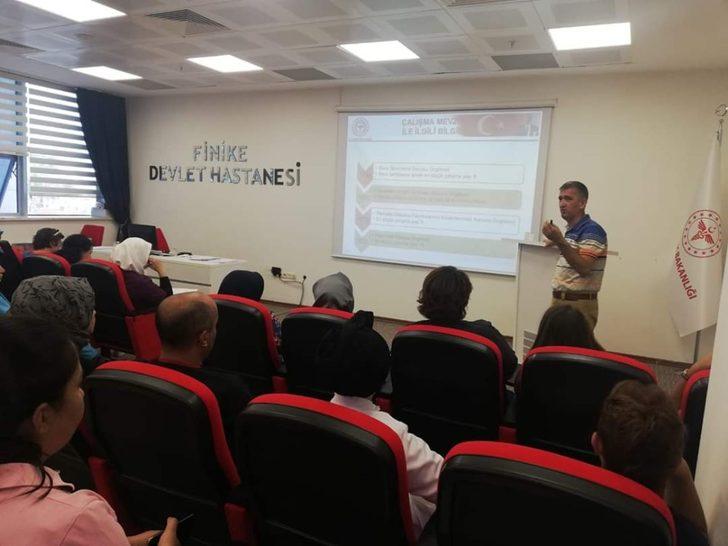 Finike Devlet Hastanesi çalışanlarına İş Sağlığı ve Güvenliği eğitimi G5