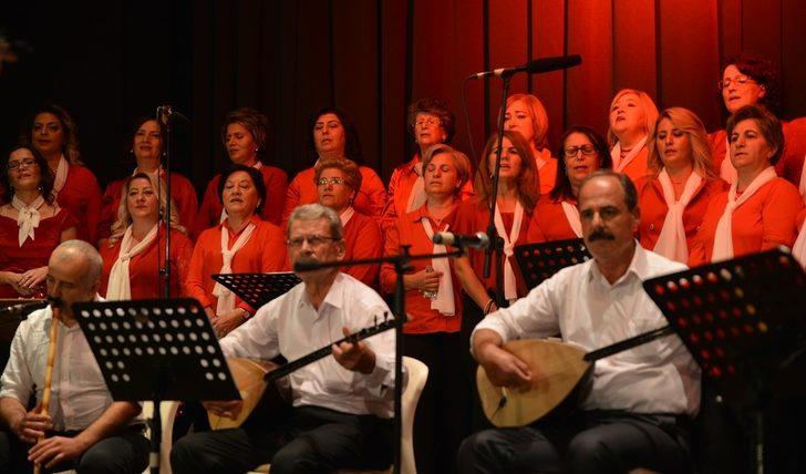 Türküler ile kutlandı G1