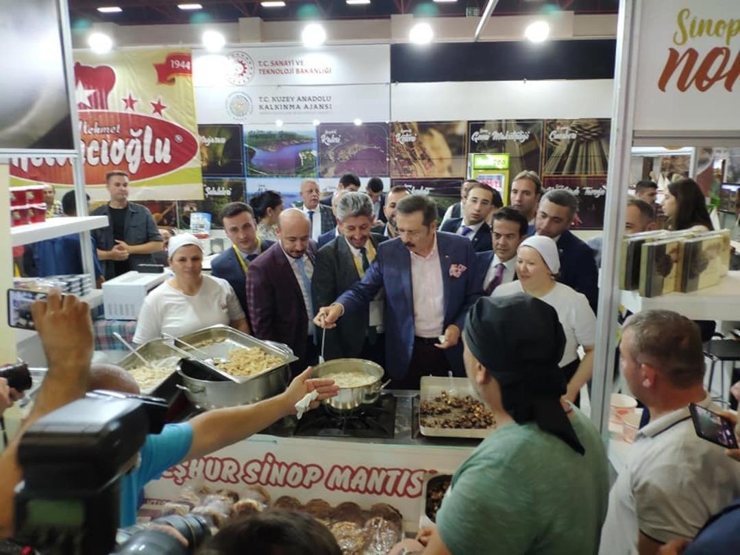 Salim Akbaş: "Y&Ouml;REX&rsquo;te şehrimizin tanıtımı i&ccedil;in b&uuml;y&uuml;k adımlar attık"