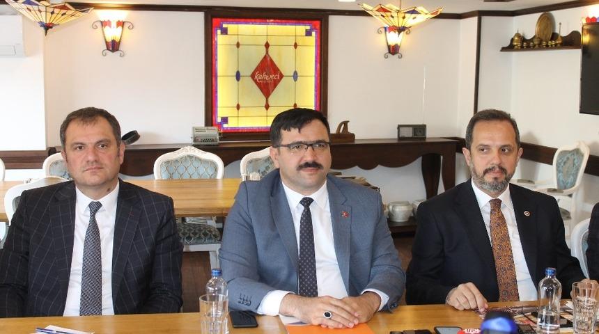 AK Parti&rsquo;li &Ccedil;ivitcioğlu: "Taciz atışı yaparsa biz yine karşılık vereceğiz"