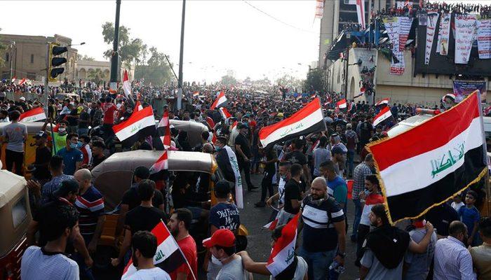 Irak'taki gösterilerde 250'den fazla kişi hayatını kaybetti