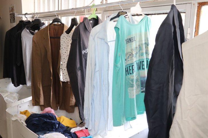 Karaköprü’de ihtiyaç sahiplerine kıyafet yardımı G3