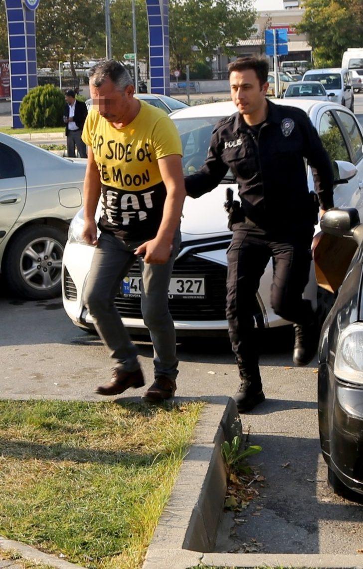 Polisi aracında sürükleyen şüpheli adliyeye sevk edildi G4