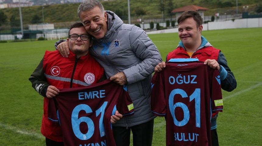 Down sendromlu &ccedil;ocuklar en b&uuml;y&uuml;k hayalini ger&ccedil;ekleştirdi