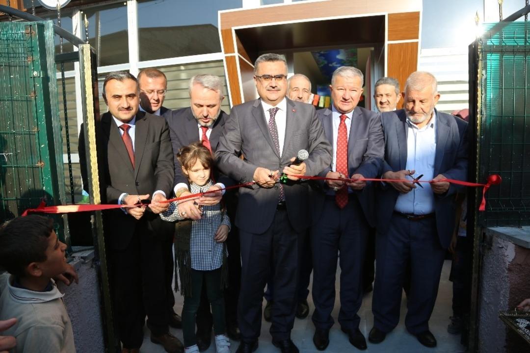 Develi&rsquo;de M&uuml;min Dulun Kur&rsquo;an Kursu A&ccedil;ıldı