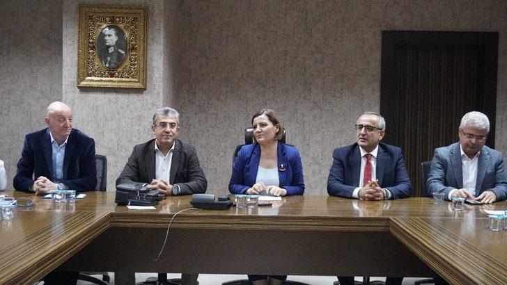 İzmit Belediyesi’nden ‘Halk Süt’ toplantısı G1