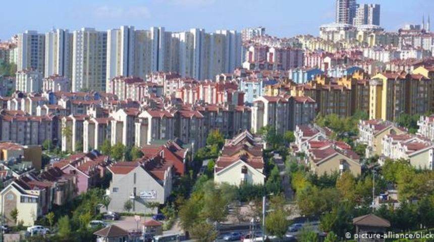 Hükümet işsizliğe ve inşaat sektöründeki krize çare arıyor