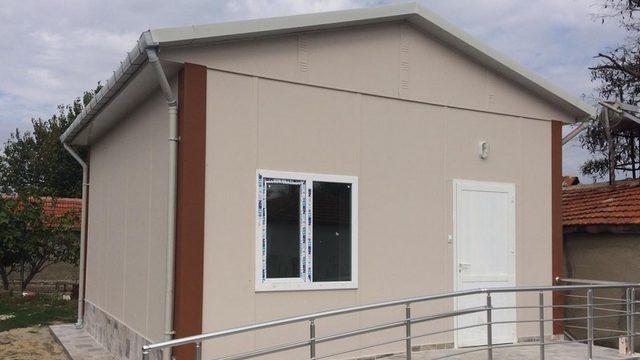 11 köye prefabrik sağlık evi