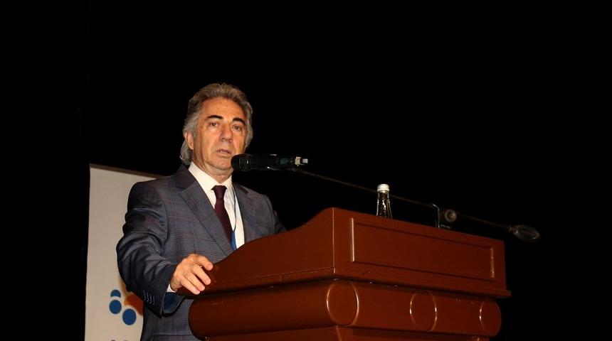 Mersin Kent Konseyi Başkanlığına Faik Burakgazi se&ccedil;ildi