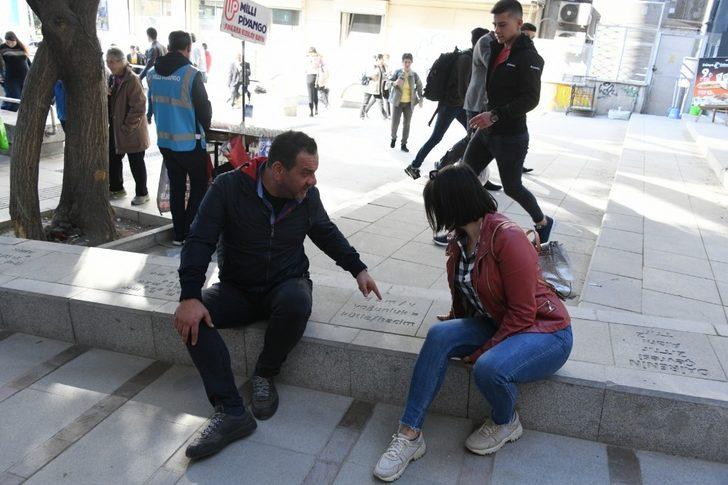 Sayısal dersleri sevdirecek formüller kaldırım taşlarında G2