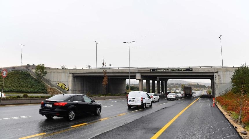 Zırhlı birlikler kavşağı altındaki yol trafiğe açıldı