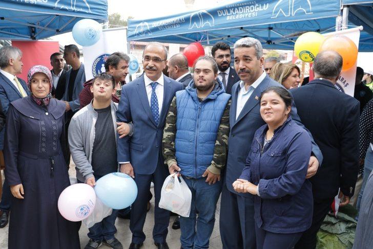 Polis Eşleri Derneğinden öğrenciler yararına kermes G3