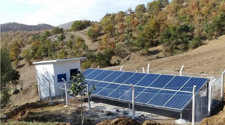 G&uuml;neş panelleriyle i&ccedil;mesuyuna kavuştular