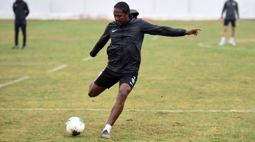 Rodallega'dan transfer açıklaması: Fenerbahçe ile temasım olmadı