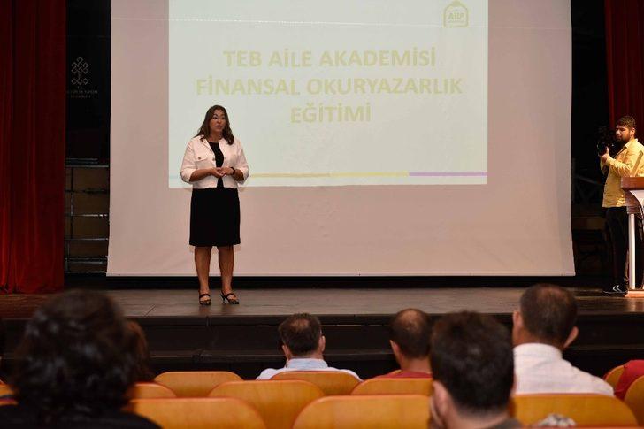 Büyükşehir’den "Finansal Okur Yazarlık" semineri G4
