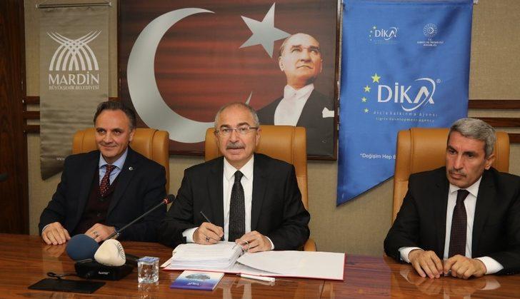 Mardin tarihi dokusuna uygun Kent Meydanına kavuşuyor G2