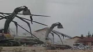 İşçi çıktığı duvar yıkılınca enkaz altında kaldı