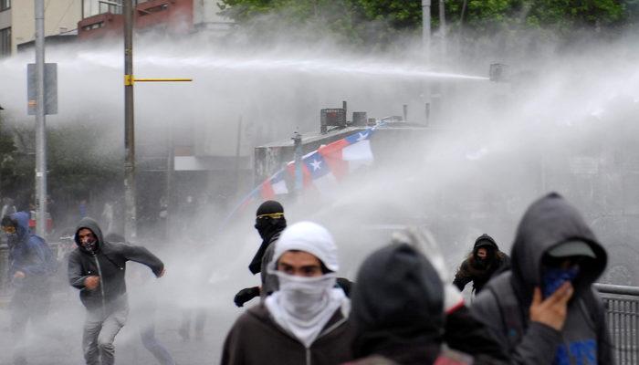 Şili'deki hükümet karşıtı gösterilerde ölenlerin sayısı 23'e çıktı