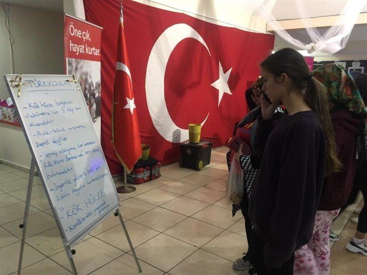 KYK’lı öğrencilerden, Türk Kızılayı’nın kök hücre bağışı kampanyasına destek G2