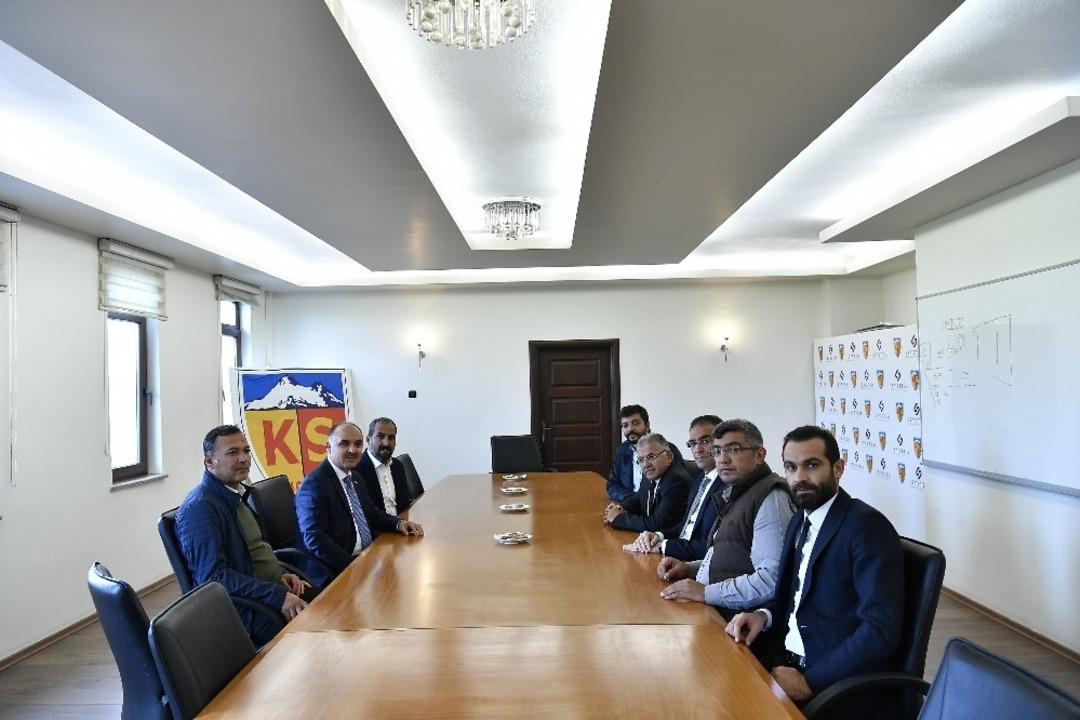Kayserispor&rsquo;a g&uuml;&ccedil;l&uuml; destek