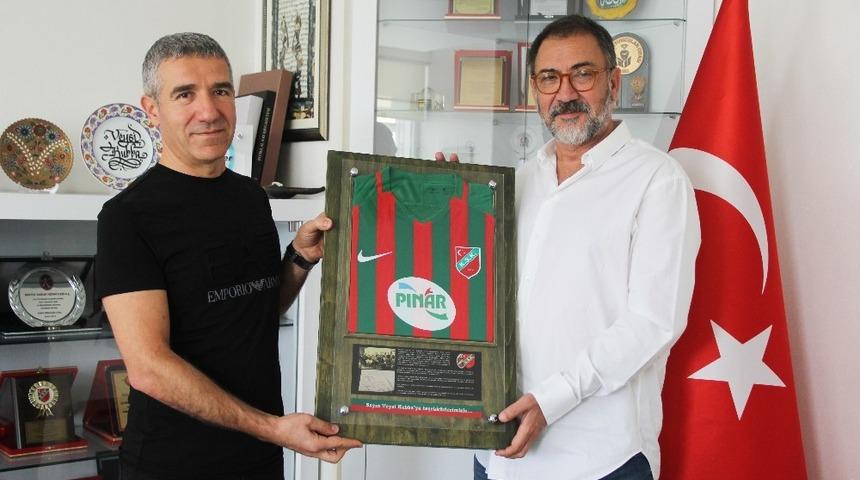 Karşıyaka&rsquo;dan sağlık sponsorluğu anlaşması