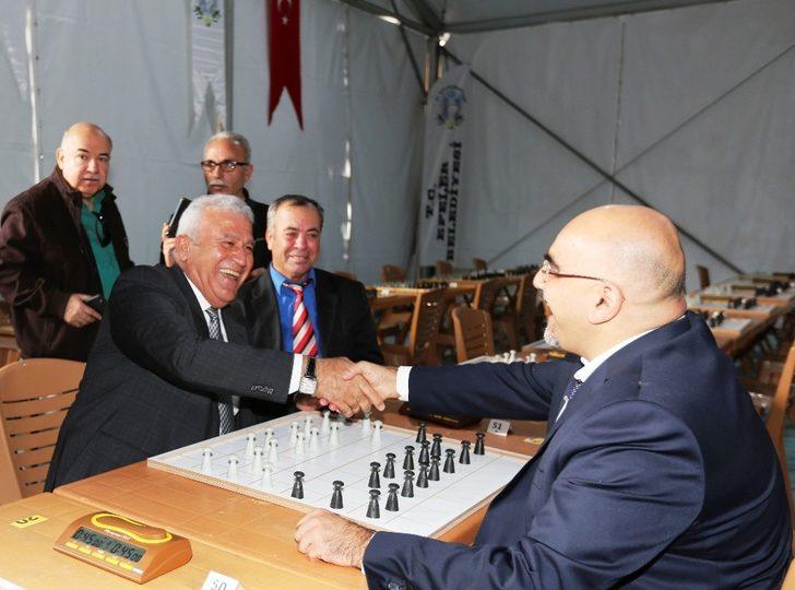 Dünya dama şampiyonları Efeler’de G1