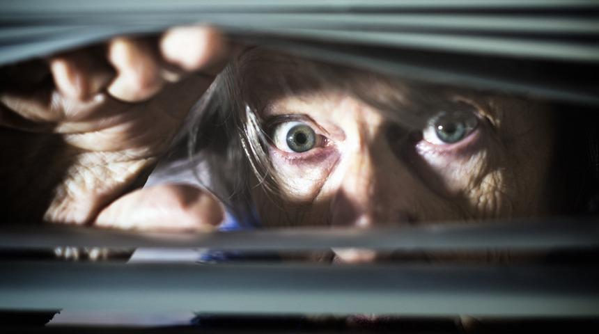 G&ouml;rmemenizin nedeni g&ouml;z kapağı d&uuml;ş&uuml;kl&uuml;ğ&uuml; olabilir!