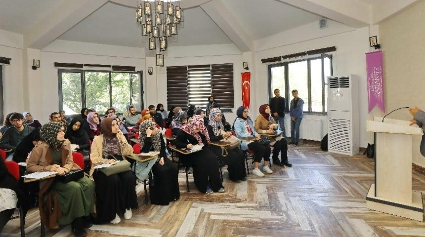 Prof. Dr. Akbaş’tan GAÜN öğrencilerine konferans